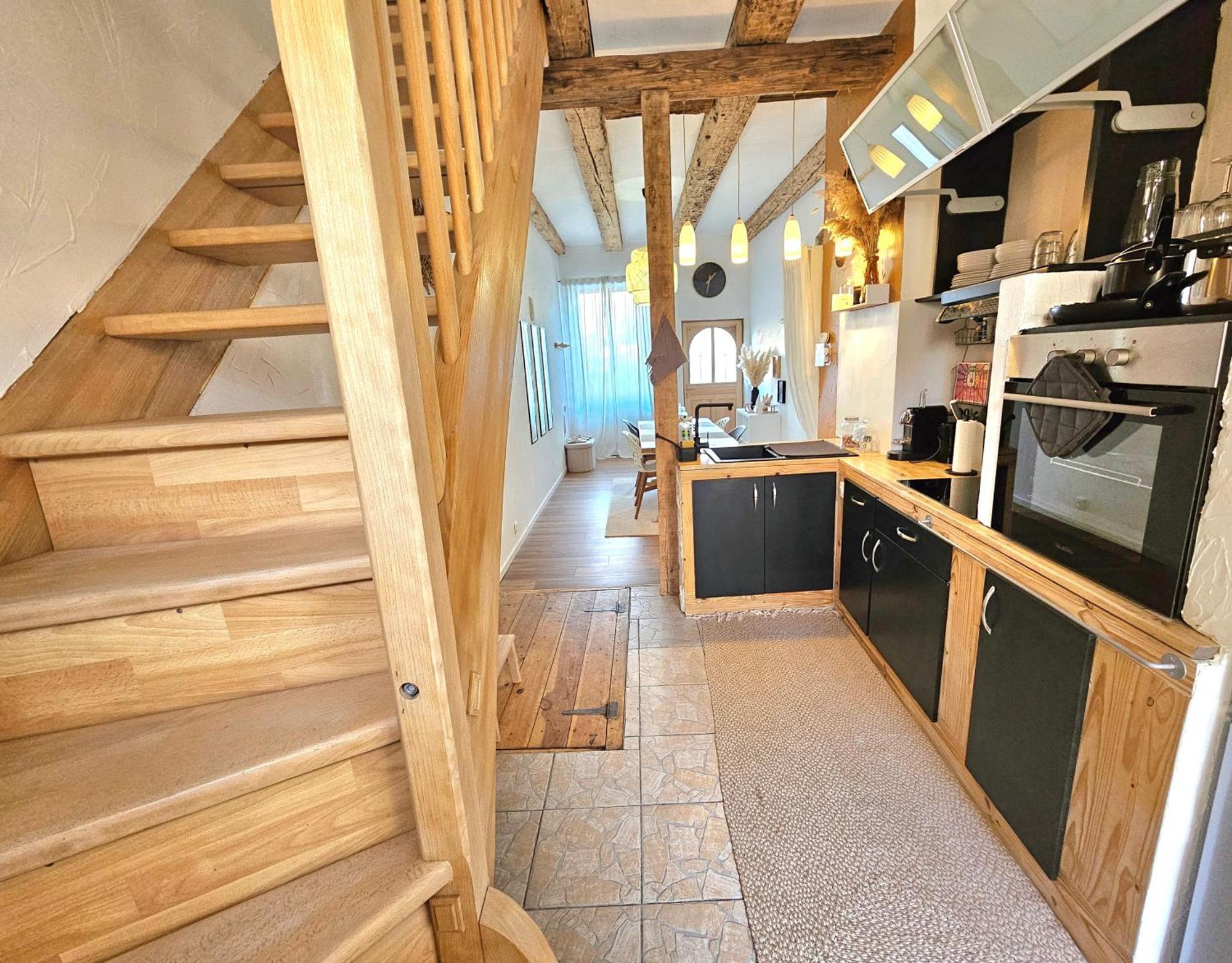 L'Atypique Des Remparts Villa Енсисайм Екстериор снимка