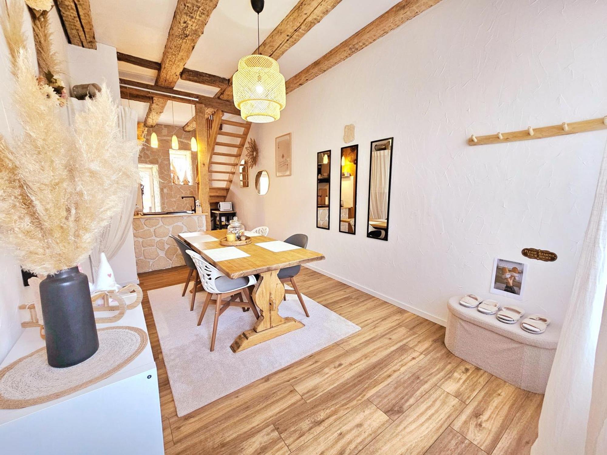 L'Atypique Des Remparts Villa Енсисайм Екстериор снимка