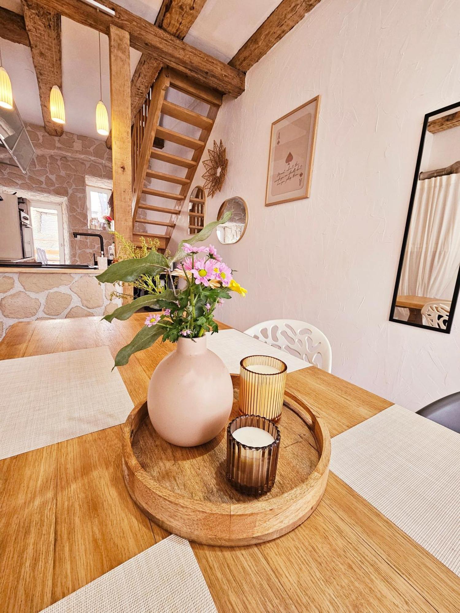 L'Atypique Des Remparts Villa Енсисайм Екстериор снимка