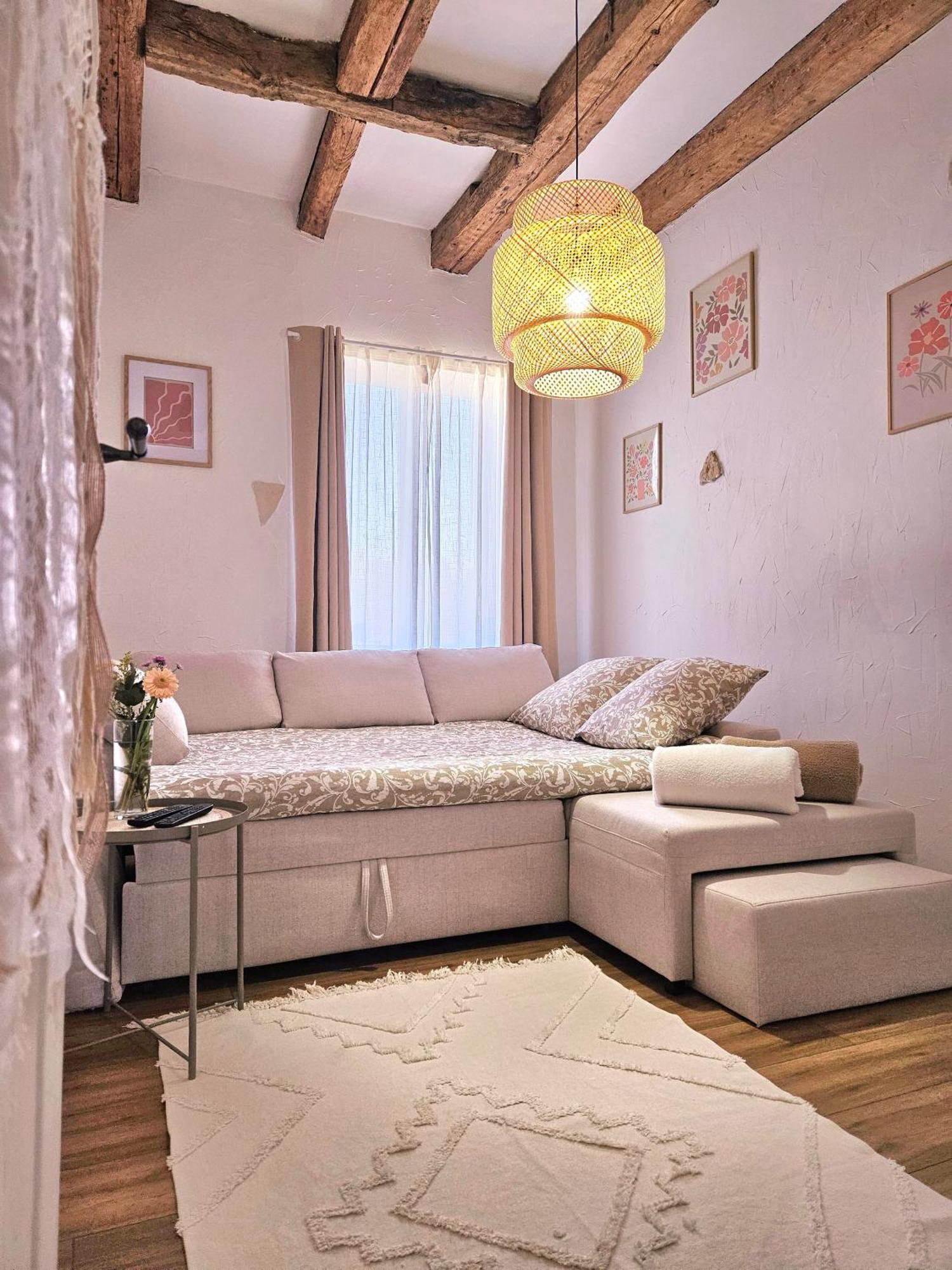 L'Atypique Des Remparts Villa Енсисайм Екстериор снимка